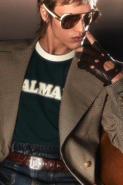Look 11